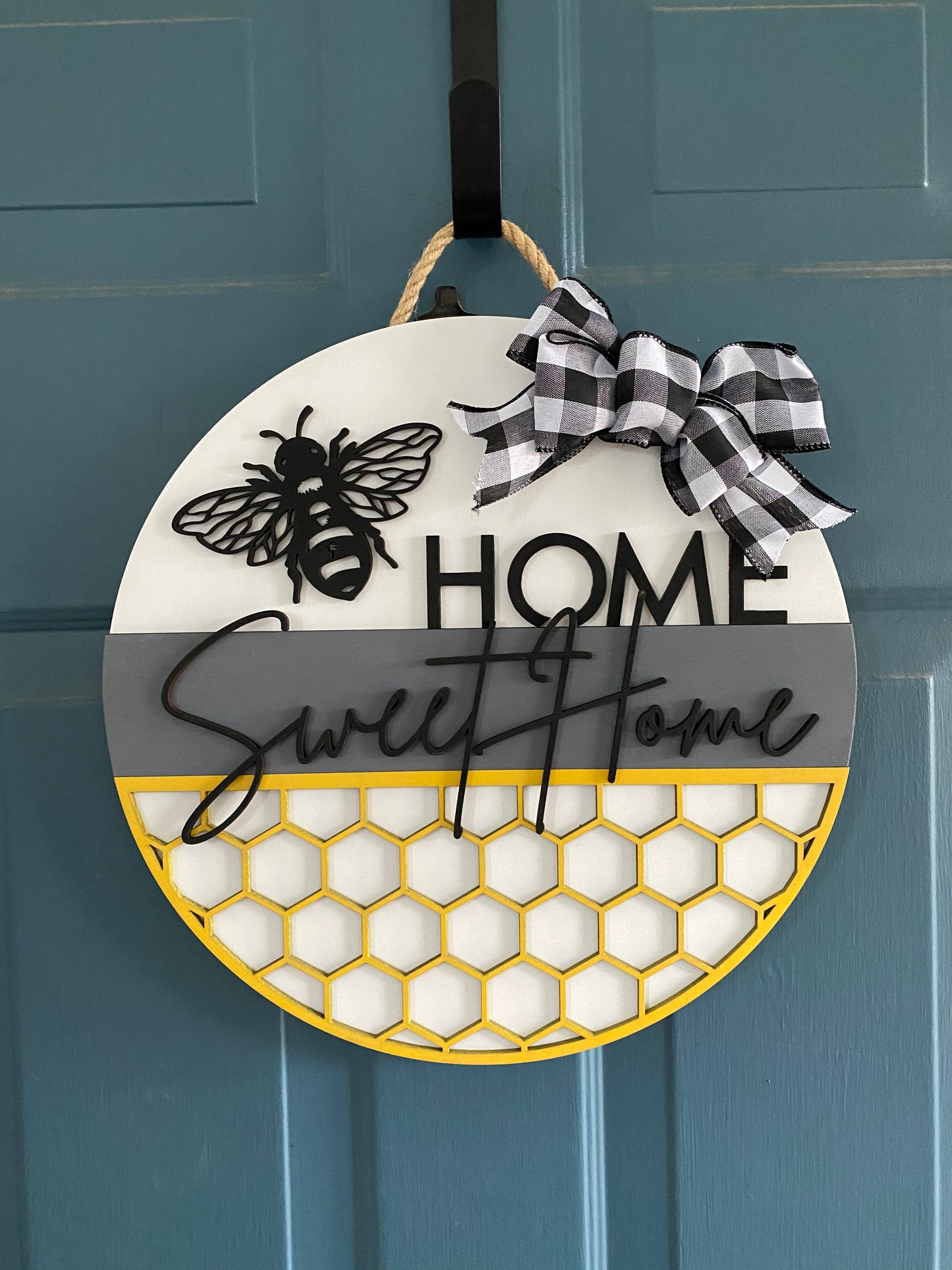 Bee Door Hanger
